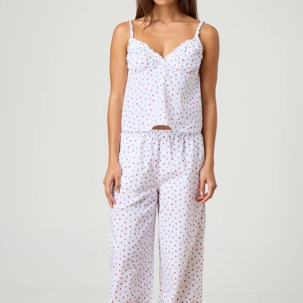 Glassons Mixed Berry Ruffle Cami Set - Picture 1 of 6